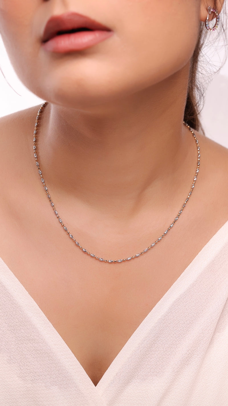 Eterna Chain Necklace