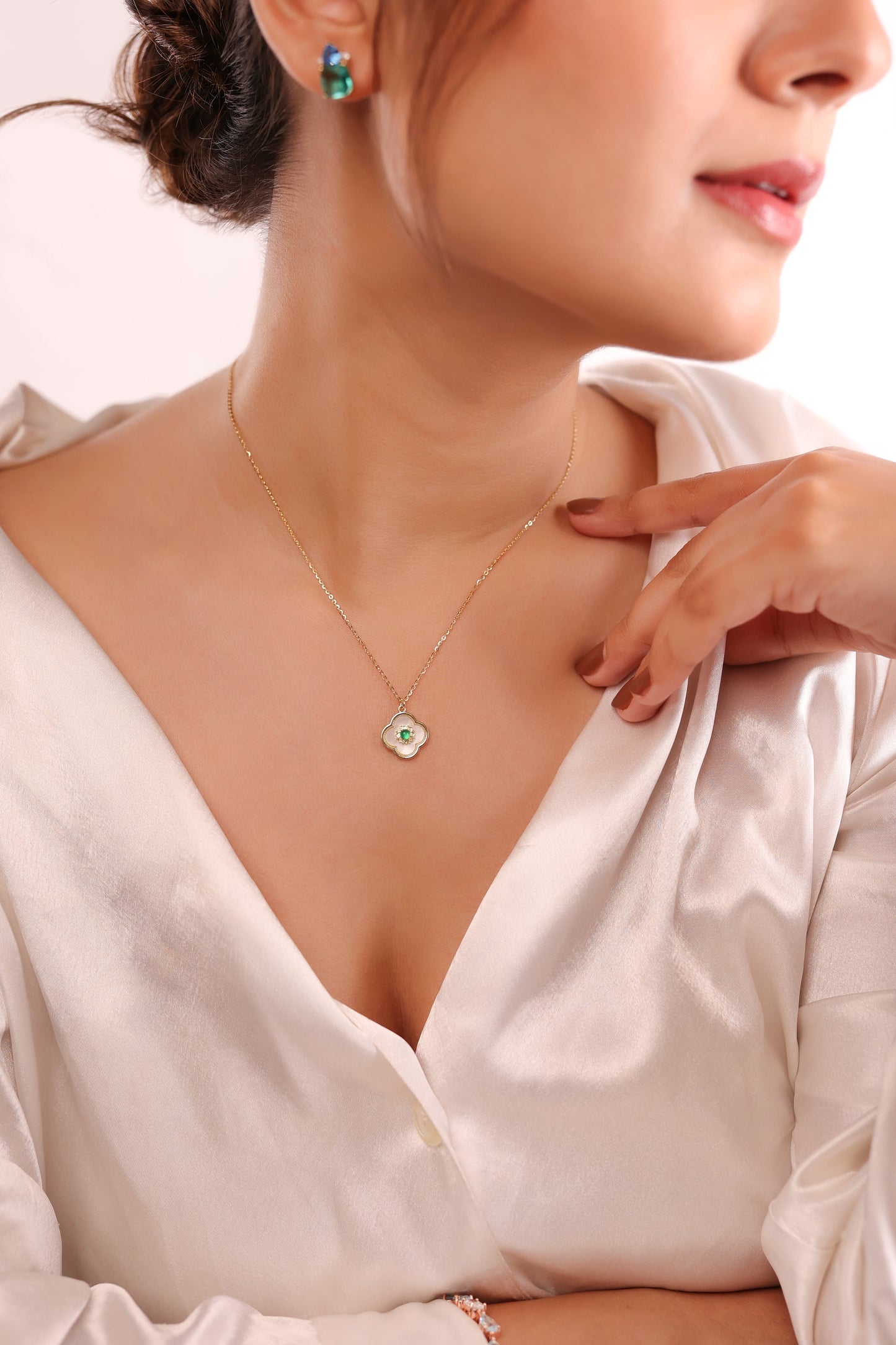 Luna Bloom Pendant